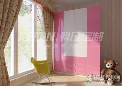 粉红衣柜 打造温馨童年的梦幻空间